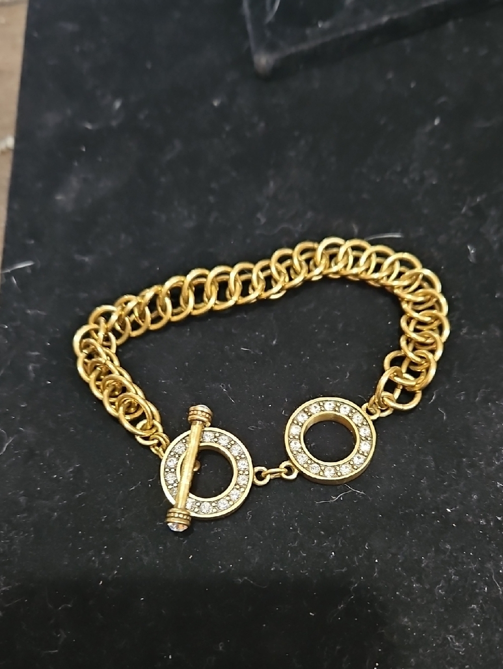 Heidi Kaus VINTAGE  Gold-Tone Crystal Circle Toggle Bracelet